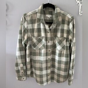 Women’s Flannel shirt size Large